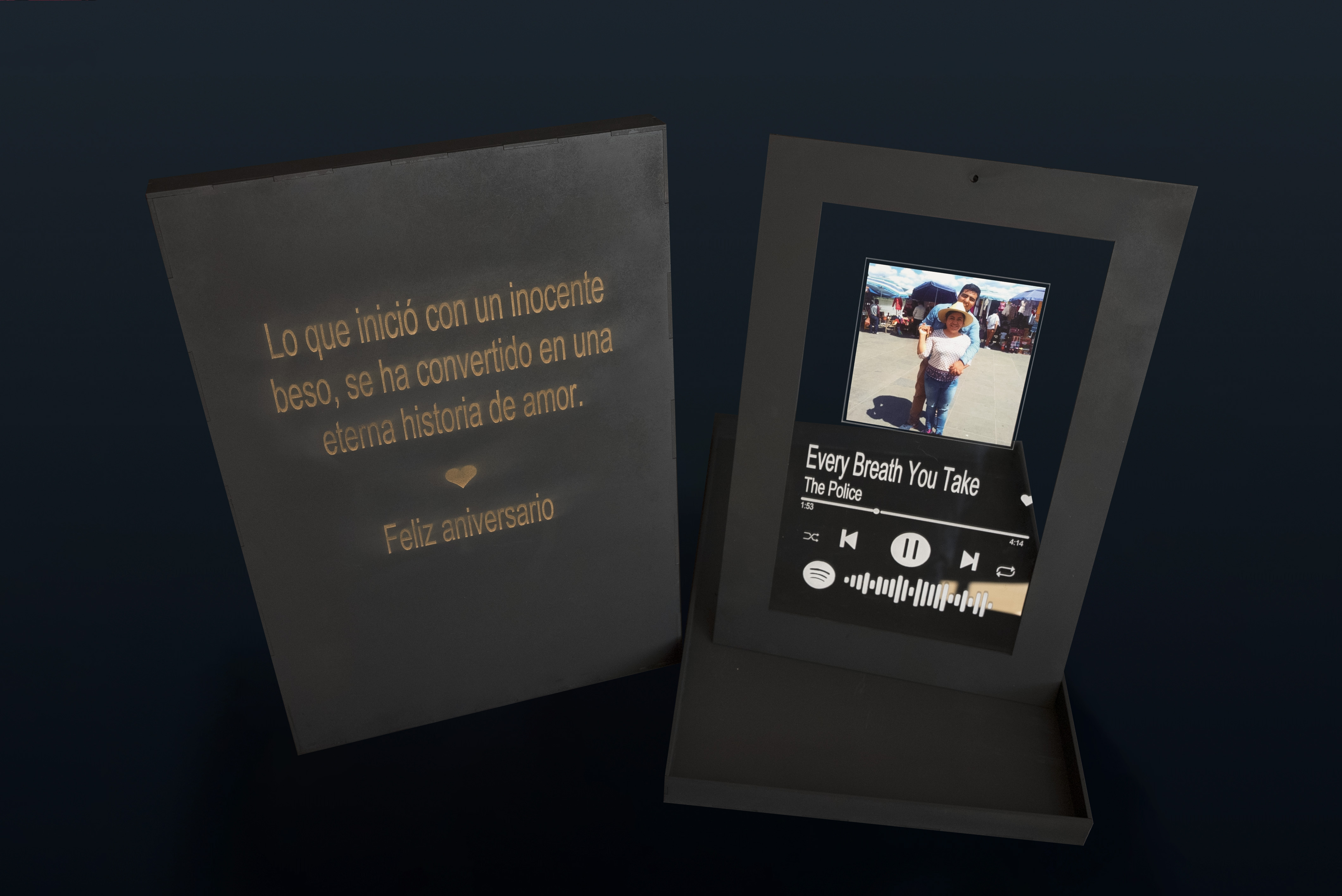 Cuadro Acrílico Negro con Foto y Código Para Canción Spotify