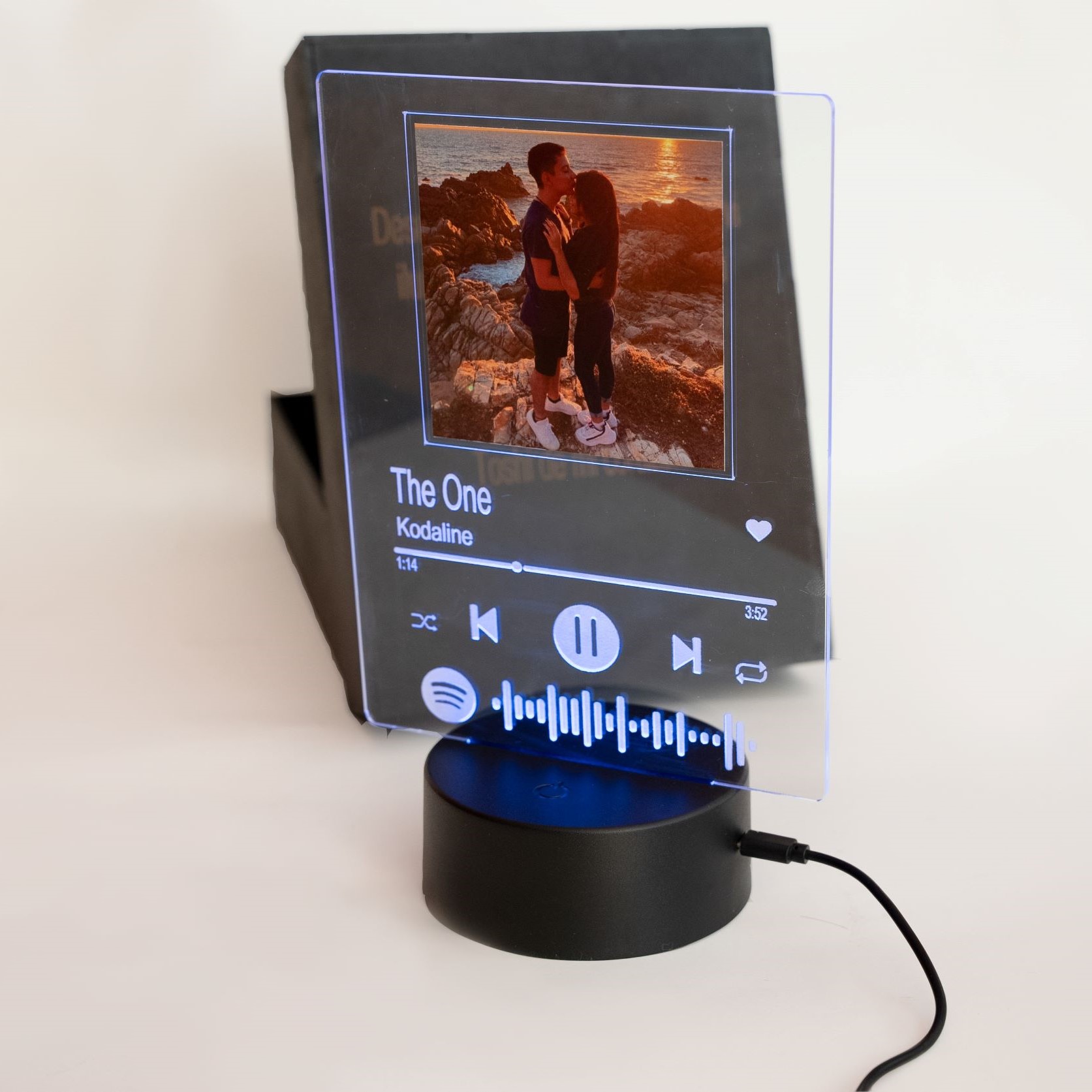 Lámpara Spotify con Caja Personalizada – Detalles Cool
